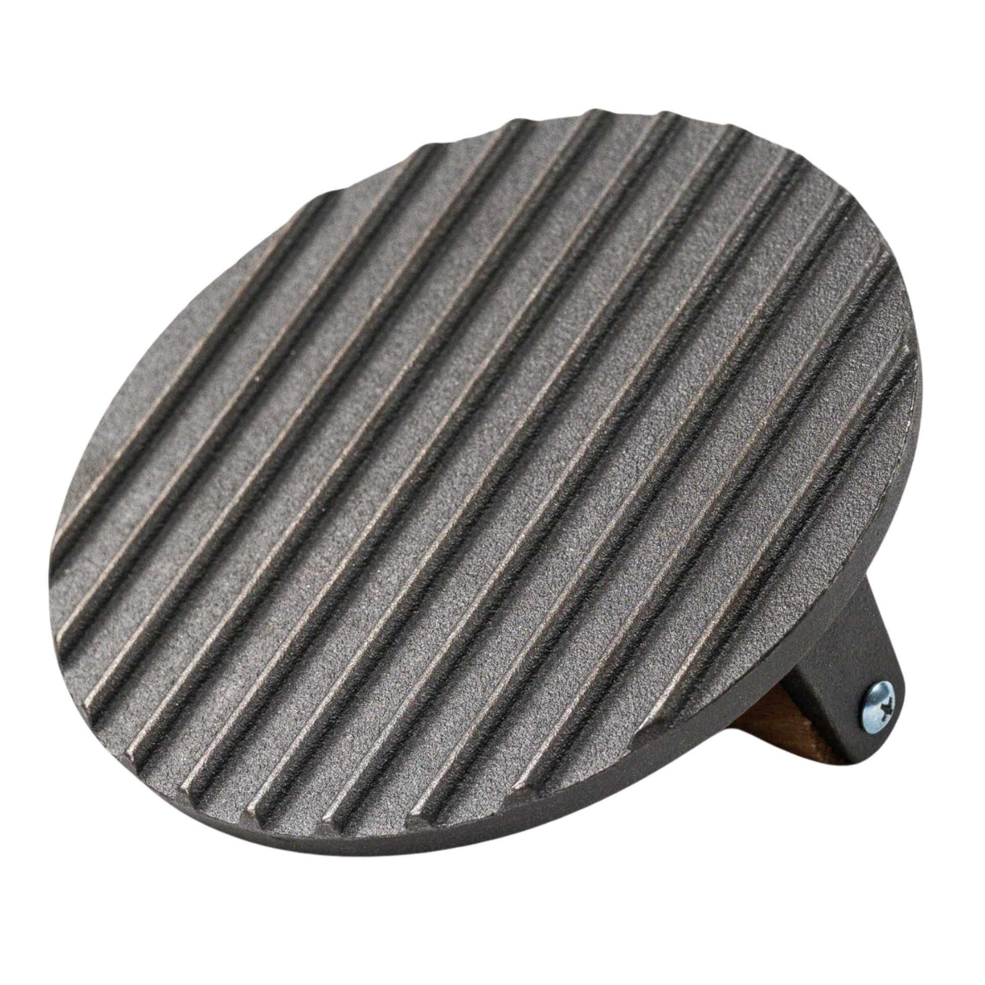 Een zware, zwarte gietijzeren hamburgerpers van Kitchenz met een klassieke textuur en een stevige houten handgreep, ideaal voor het maken van gelijkmatige smashburgers.
gietijzeren hamburgerpers, Kitchenz burger smasher, zware vleespers grill, gietijzeren keukenpers, BBQ burger gereedschap, Kitchenz gietijzer collectie.