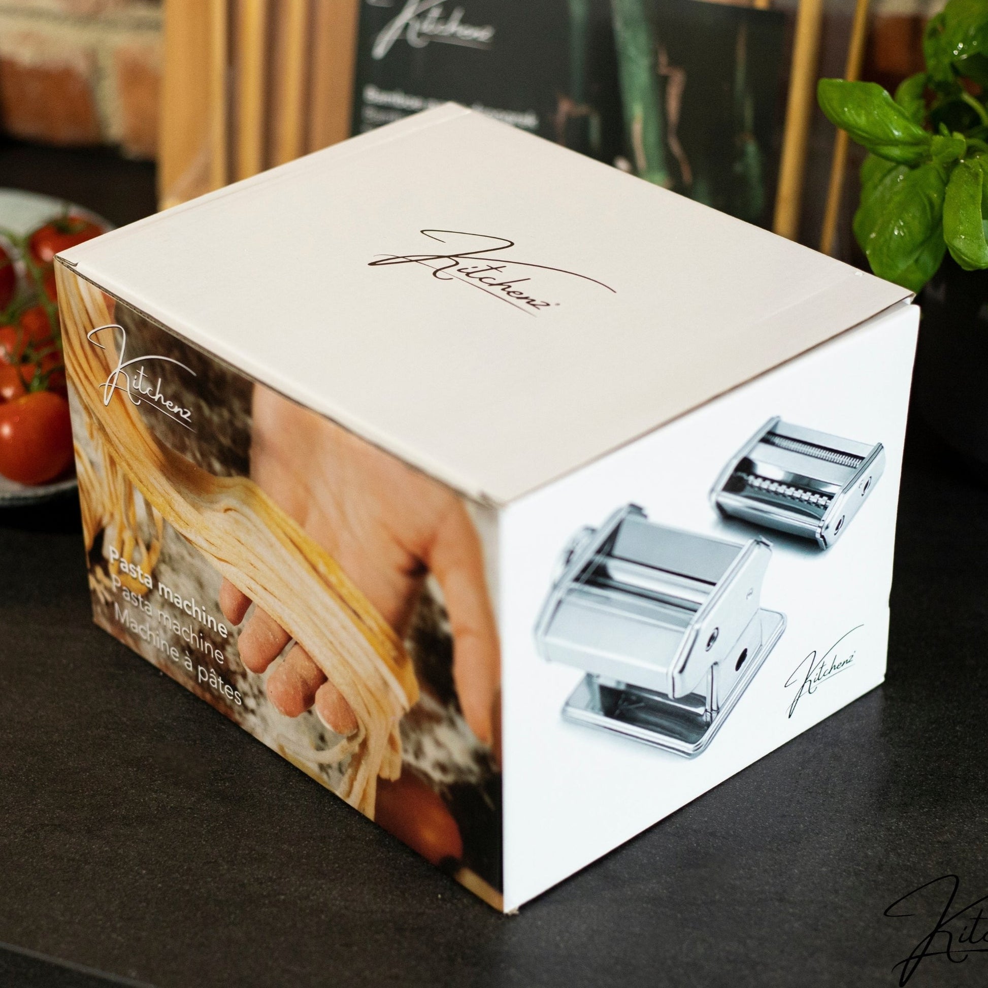 Pastamachine - Rood - KitchenCraft | World of Flavours Pastamachine - Rood - KitchenCraft | World of Flavours